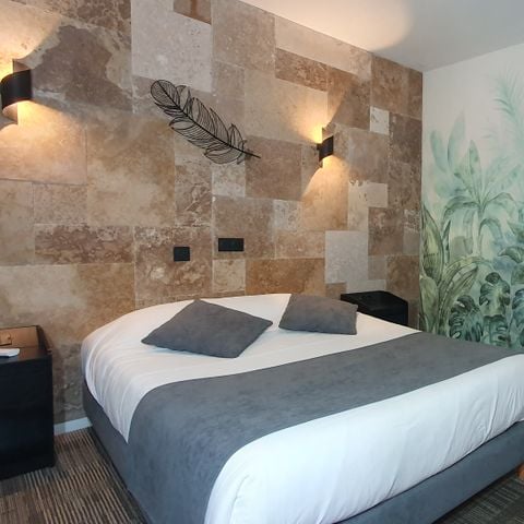 CHAMBRE 2 personnes - Chambre double standard