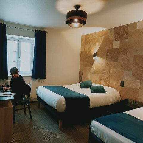 CHAMBRE 3 personnes - Chambre triple