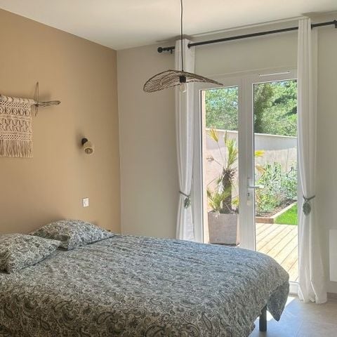 VILLA 6 personnes - 6p. jacuzzi