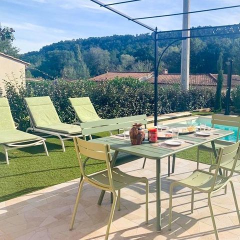 House 4 persons - Villa 4p. pool 2 bath.