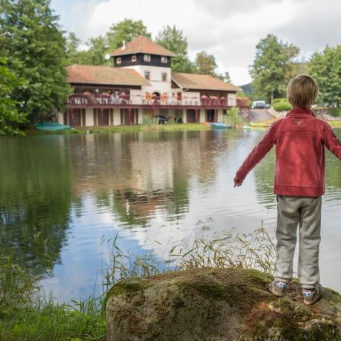 Europe Tents Domaine des Messires - Camping Vosges - Image N°4
