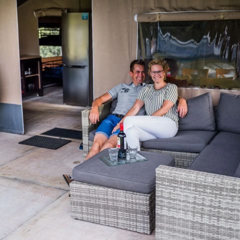 TENDA IN TELA E LEGNO 6 persone