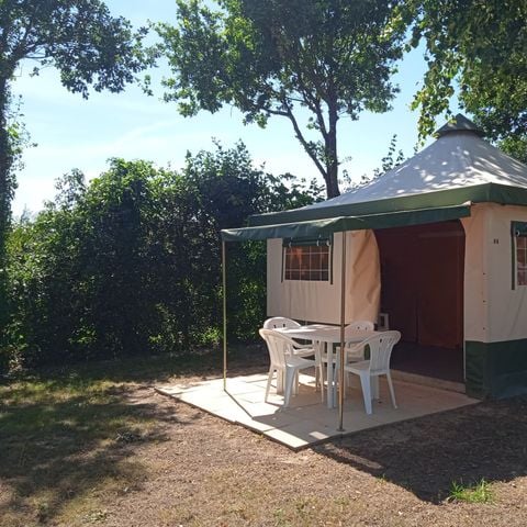Glamping tent 4 persons - 2-bedroom canvas bungalow