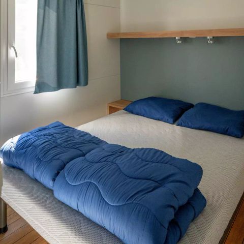 BUNGALOW 6 personas - Mobil-home | Confort | 2 Dormitorios | 4/6 Pers. | Terraza elevada | 1 Baño | Aire acondicionado.
