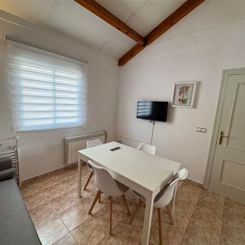 Bungalow 7 Personen - B02