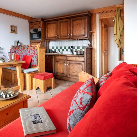 APARTMENT 6 people - 2 bedrooms - Mountain view - Balcony