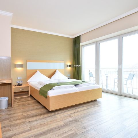 Zimmer 2 Personen - Seeblick mit Balkon