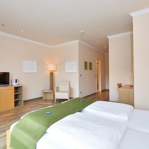 Zimmer 2 Personen - Seeblick mit Balkon