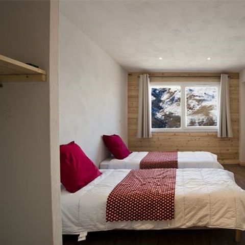 Group accommodation 10 persons - Chalet sleeps 10 (approx. 130 m²)
