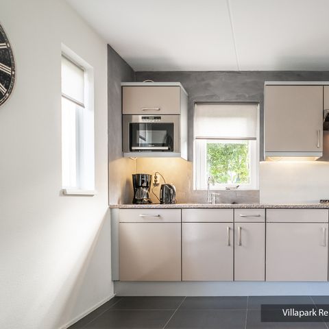 Bungalow 6 personen - E