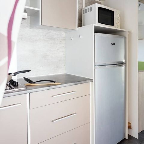 Mobilhome 4 personnes - Comfort | 2 Chambres | Capacité 4 personnes | Terrasse surélevée | 1 Salle de bain | Climatisation