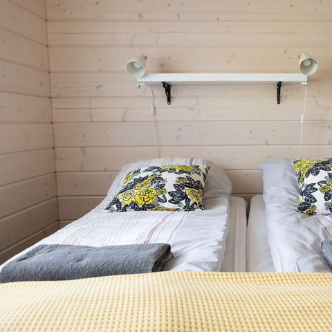 BEDROOM 4 people - Aurinkorinne Family Rooms