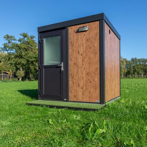 Stellplatz - Privater Sanitärplatz (250m2) 10 Ampere