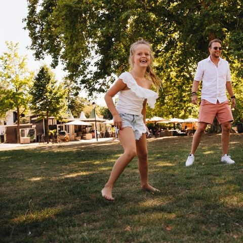 Emplacement - Emplacement sanitaire privé (250m2) 10 Amp