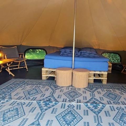 Canvas and wooden tent 2 persons - Luxury bell tent 2-person