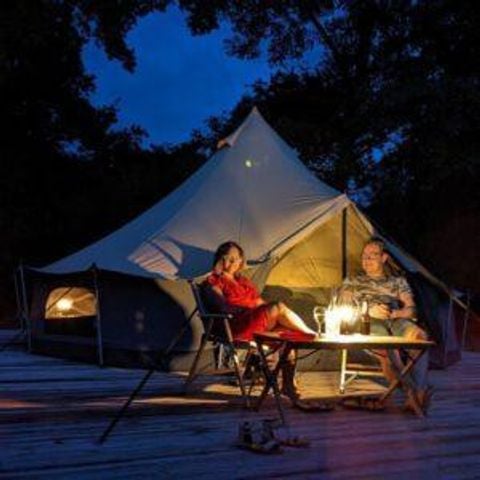 Tente en toile et en bois 2 personnes - Tente cloche de luxe 2 personnes
