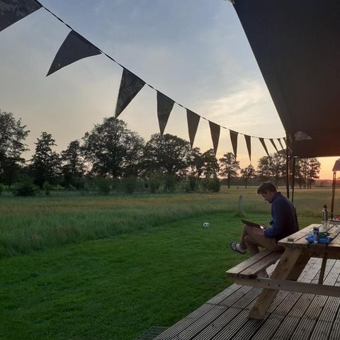 Tente en toile et en bois 5 personnes - Tente de glamping pour 5 personnes