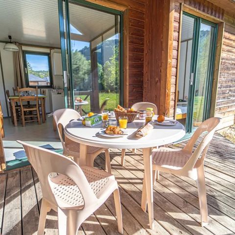 Chalet 6 personen - HARMONIE met de natuur - 31m² - 2 kamers - Met uitzicht op de rivier