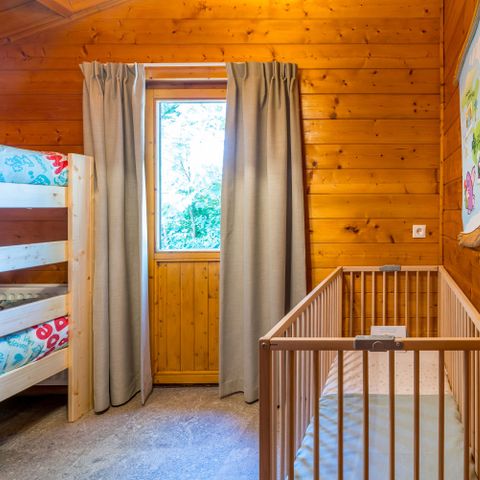 BUNGALOW 6 personas - Albergue forestal de Mole