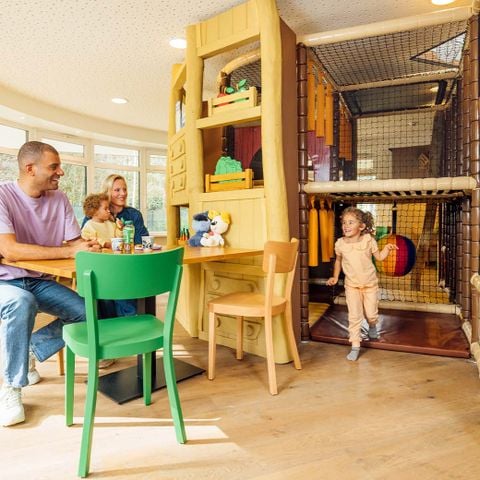 Familie Resort de Tovertuin - Camping Woensdrecht - Image N°5