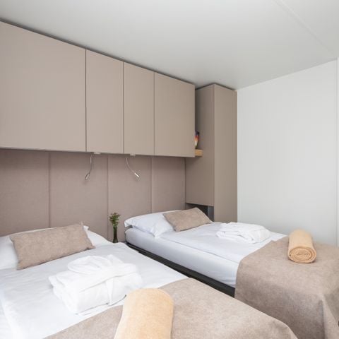 Mobilheim 4 personen - Luxuriöses Ferienhaus mit privatem Pool