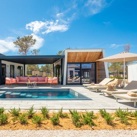 Mobilheim 4 personen - Luxuriöse Glamping-Villa mit privatem Pool