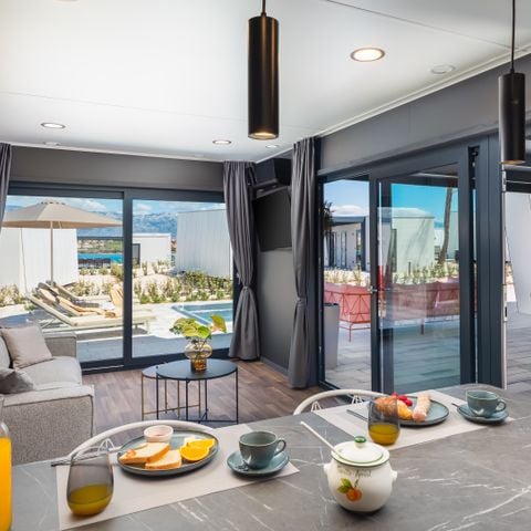 CASA MOBILE 4 persone - Villa di lusso con piscina privata