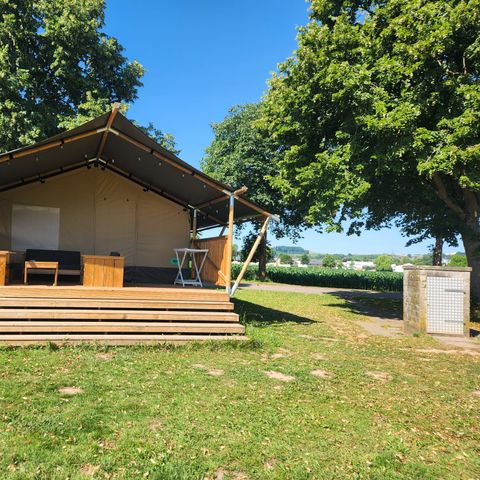 TIENDA DE LONA Y MADERA 6 personas