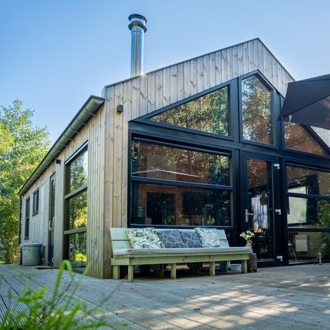 ALBERGUE 8 personas - Albergue acuático Skries