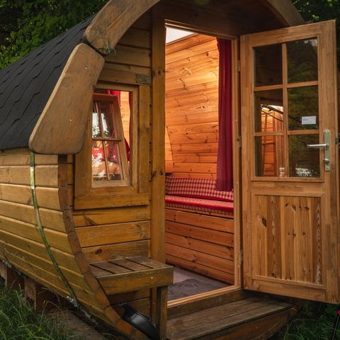 SISTEMAZION ATIPICHE 4 persone - Barile da campeggio Finkota