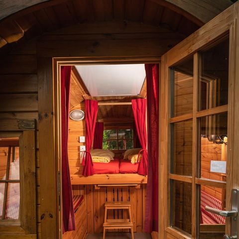 HÉBERGEMENT INSOLITE 4 personnes - Baril de camping Finkota