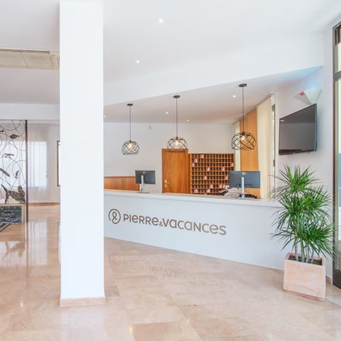 Pierre & Vacances Hotel Lloret Santa Rosa  - Camping Girona - Afbeelding N°3