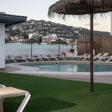 Pierre & Vacances Hotel Lloret Santa Rosa  - Camping Girona - Afbeelding N°5