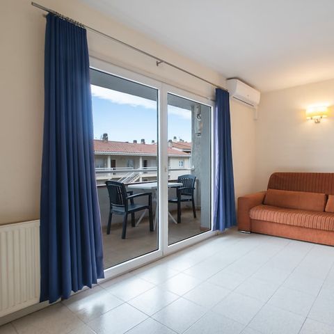 APARTEMENTO 3 personas - Apartamento de 1 dormitorio - 2 adultos + 1 niño (menor de 12 años) o 3 adultos - Turista