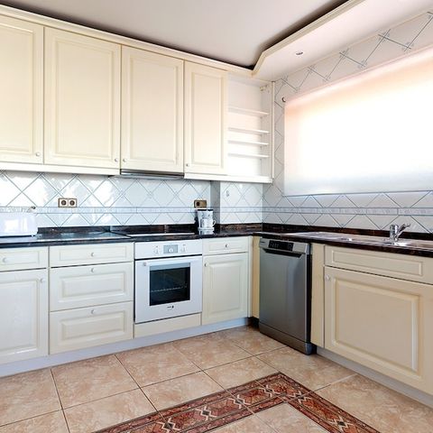 APARTEMENTO 5 personas - Piso de 2 habitaciones - 4 adultos + 1 niño ( - 12 años) o 5 adultos - Espacioso