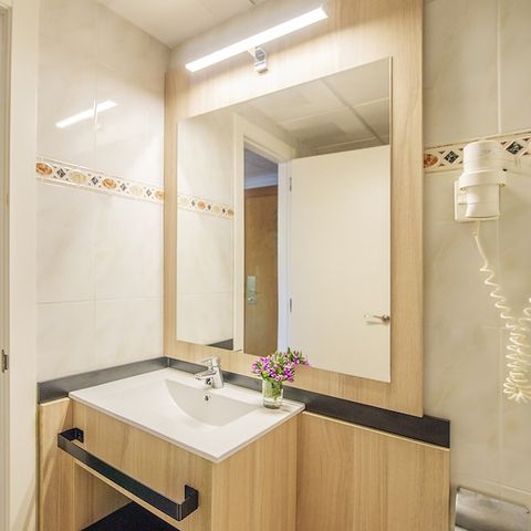 Bedroom 3 persons - Family room - 3 people - balcony