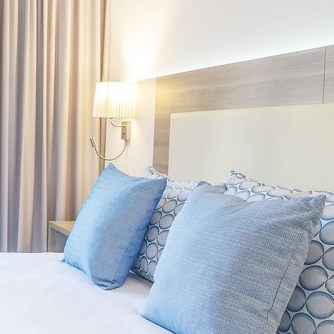 BEDROOM 3 people - Family room - 3 people - balcony