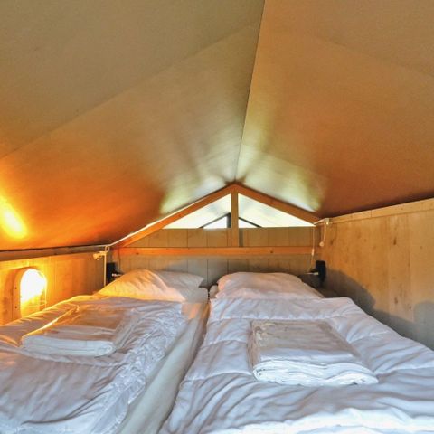 Canvas and wooden tent 4 persons - Lodge