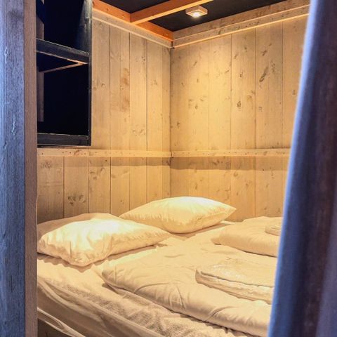 TIENDA DE LONA Y MADERA 4 personas - Albergue