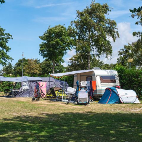 STAANPLAATS - Basisplaats