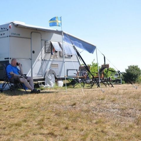 Stellplatz - Stellplatz für Wohnwagen, Klappanhänger oder Zelt