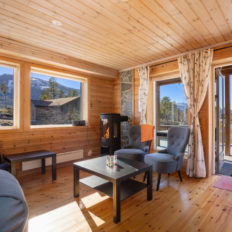 CASA 14 persone - Casa sul lago con sauna e vicino all'acqua