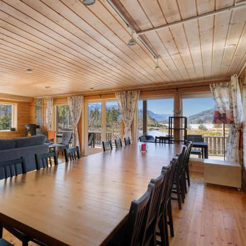 HOUSE 14 people - Lakehouse With Sauna & By the Water