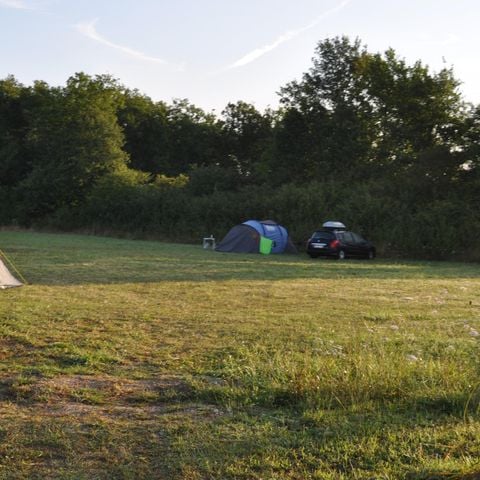 Kampeerplaats - Trekkersplaats - 1 persoon - Tent - zonder elektriciteit
