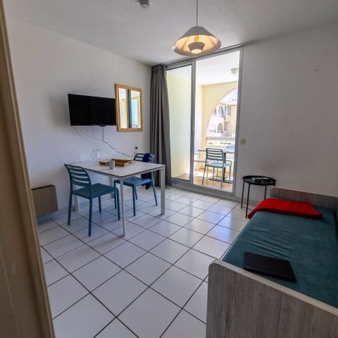 Apartment 3 persons - "Vue Port" - 1 Room - No baby bed available