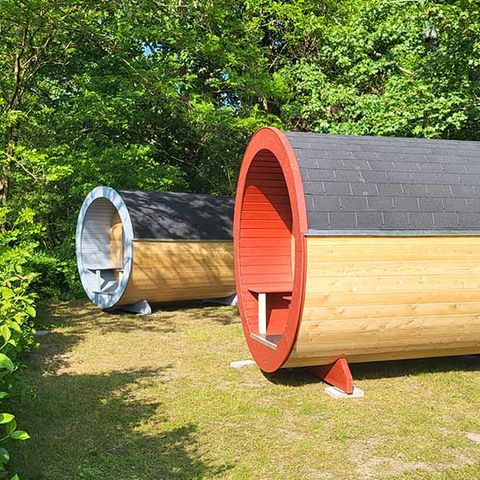 ALOJAMIENTO INUSUAL 2 personas - Campingfässer