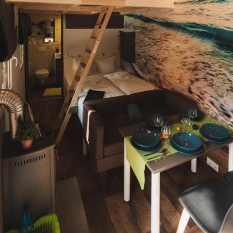 UNUSUAL ACCOMMODATION 4 people