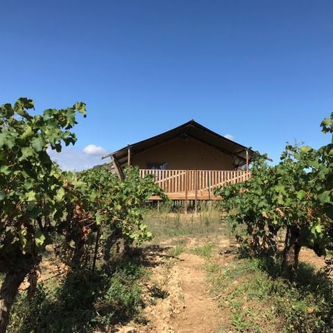 TENDA IN TELA E LEGNO 6 persone - compresi i servizi igienici