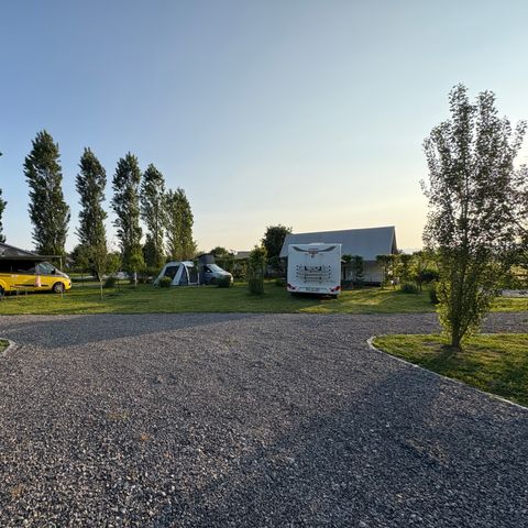 STAANPLAATS - Comfort / STANDAARD