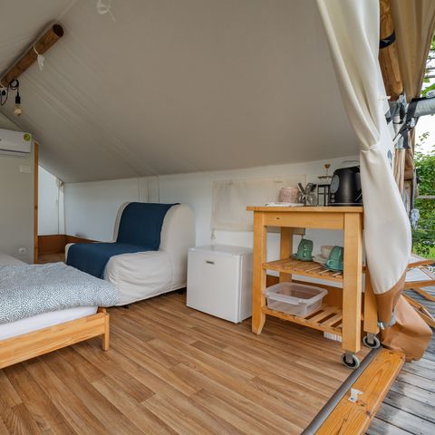 Tenda 2 persone - glamping, toilette privata, lavandino e vasca da bagno all'aperto 15m².